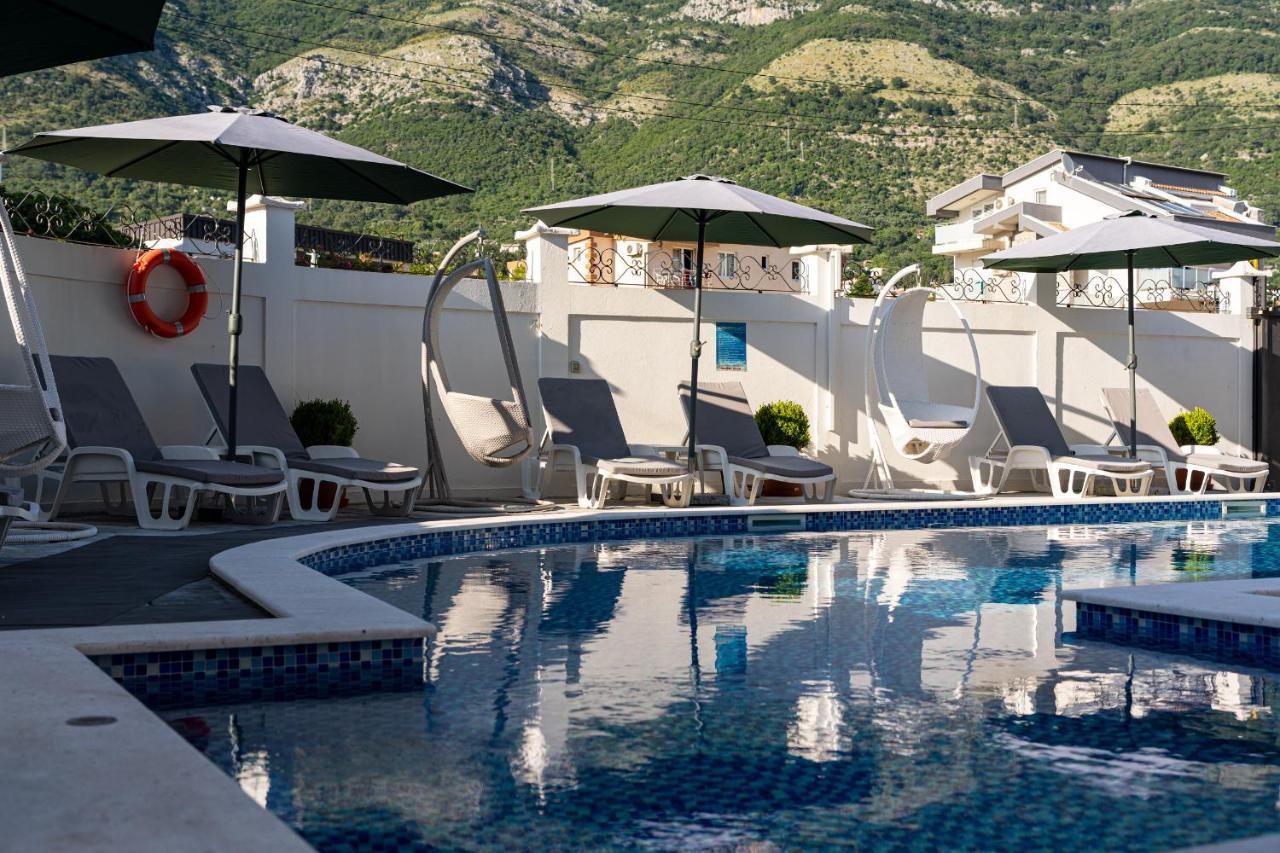 Delfin Apartments Сутоморе Экстерьер фото