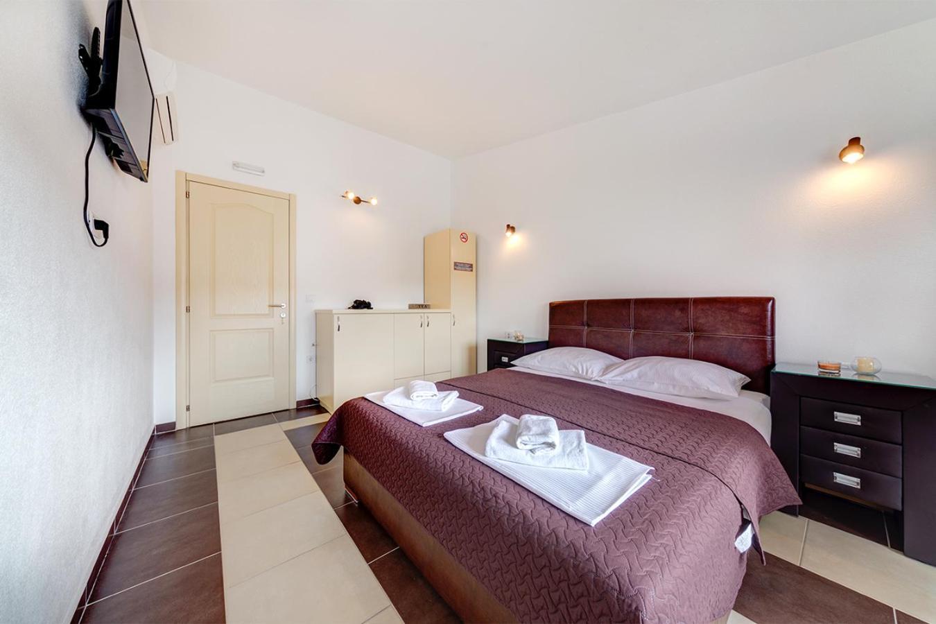 Delfin Apartments Сутоморе Номер фото